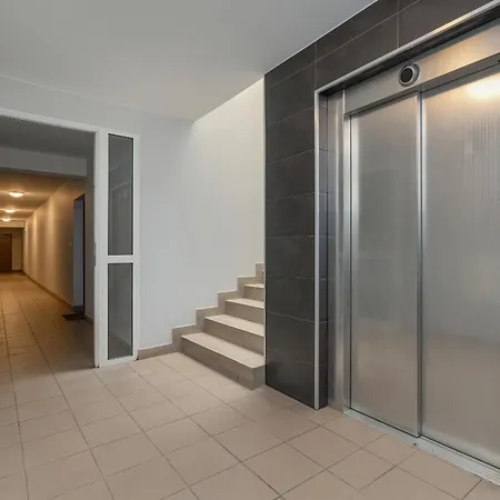 Spacious Apartment Ideal For Families By Noclegi Renters Poznan Exterior photo