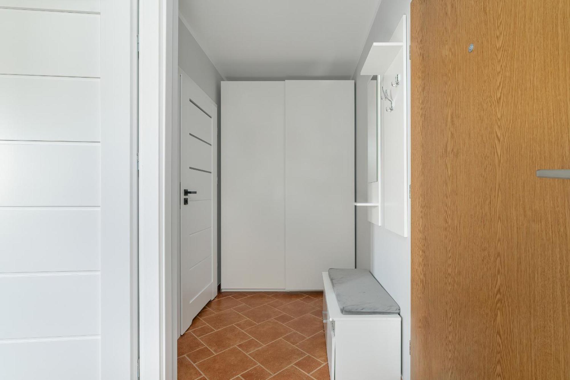Spacious Ideal For Families By Renters Poznan