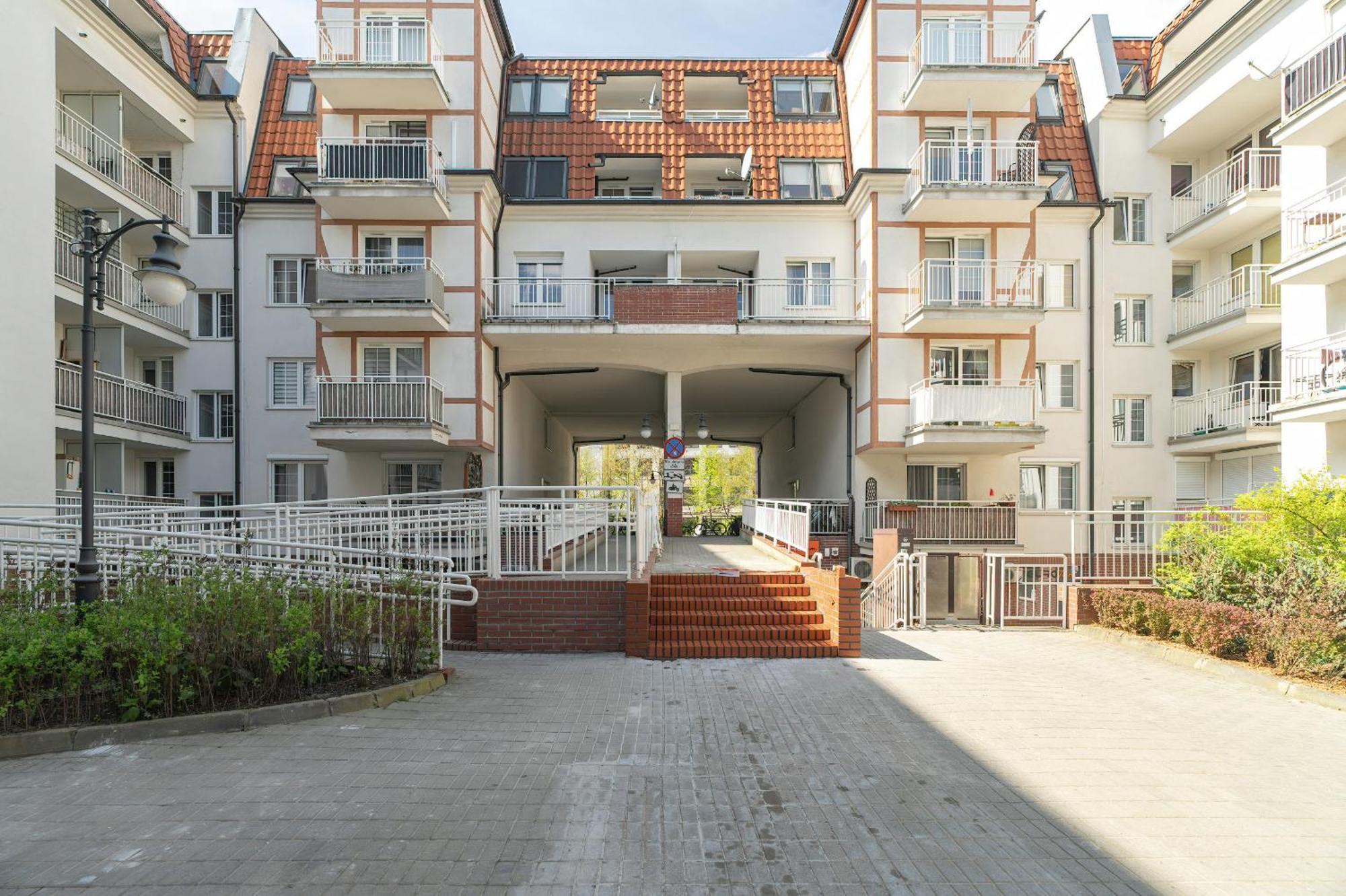 Apartment Spacious Ideal For Families By Renters *